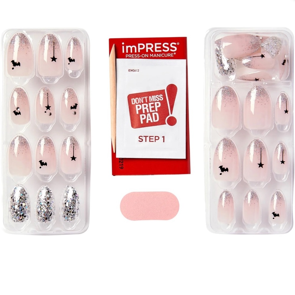KISS Impress Halloween Glow in the Dark Press On Nail Set, 2 Design Set - Picture 7 of 11